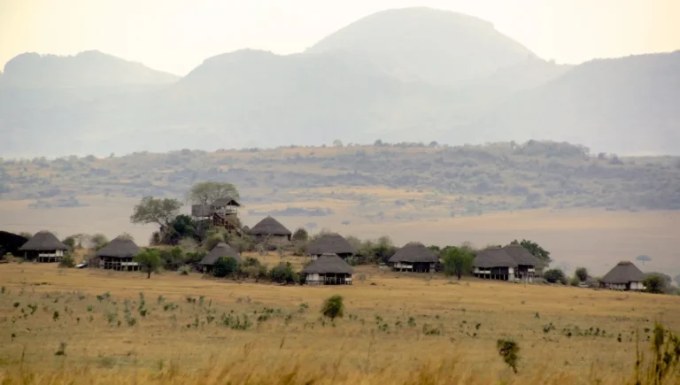 Apoka Safari Lodge, Narus Valley