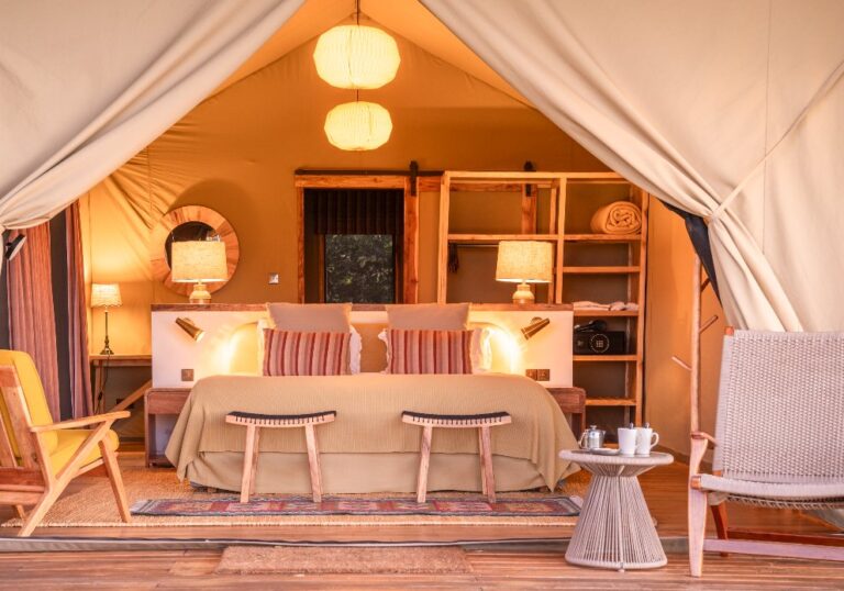 Governors’ Camp, Mara River